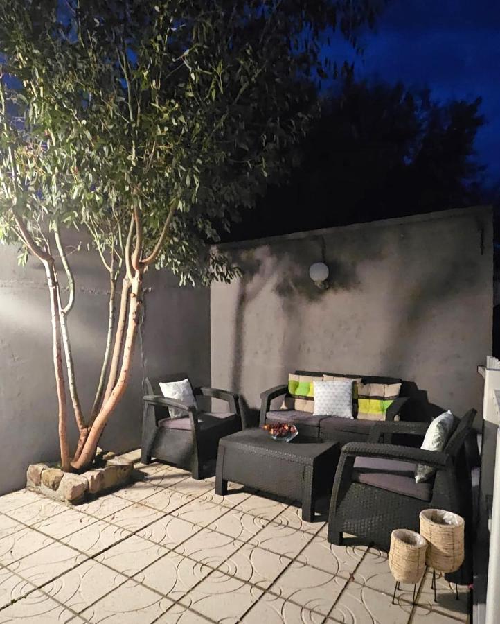 圣奥梅尔Le Jardin Secret别墅 外观 照片
